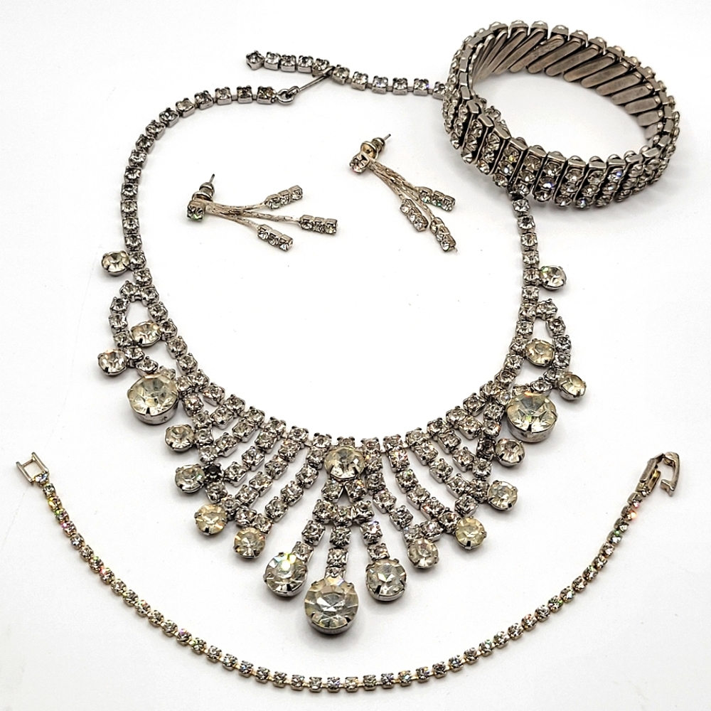 VTG Jewelry Set | Silver Tone & Clear Rhinestones | Unsigned